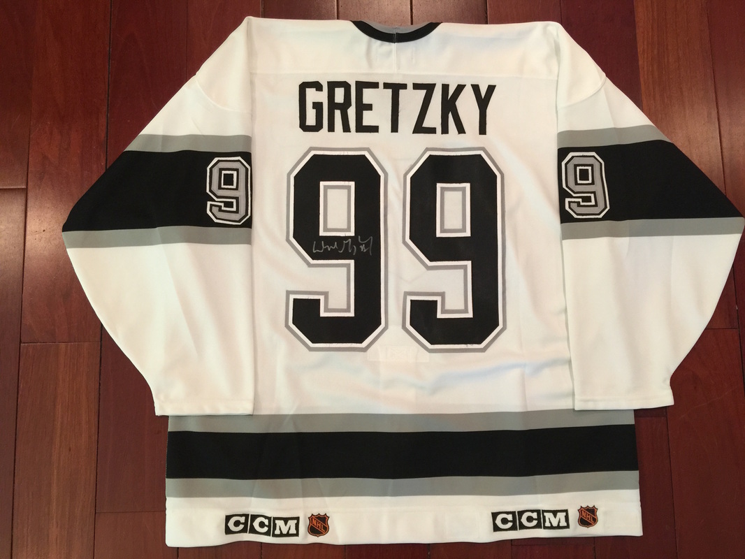 1992-93 Wayne Gretzky Game Worn & Signed Los Angeles Kings Jersey, Lot  #82263